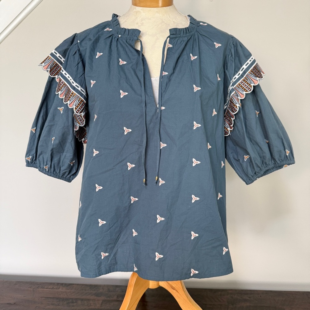 Marie Oliver Vida Top Blue Embroidered Flutter Sleeve Blouse Size Large NEW